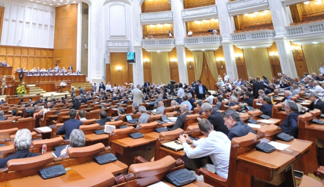 Comisiile de apărare din Parlament, proceduri pentru achiziția transportoarelor blindate - comisiiblindate-1510061771.jpg
