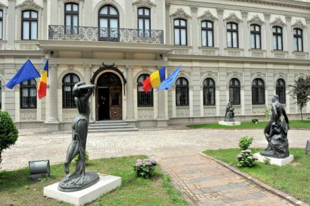 Comori de artă din Colecția Ion Chiricuță, la Muzeul Colecțiilor - comori5maionline-1430822988.jpg