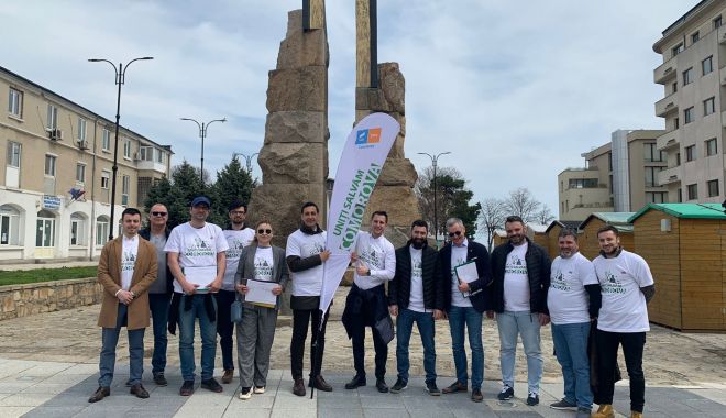 USR Mangalia a strâns 2.000 de semnături în cadrul proiectului "Uniţi salvăm Pădurea Comorova"
