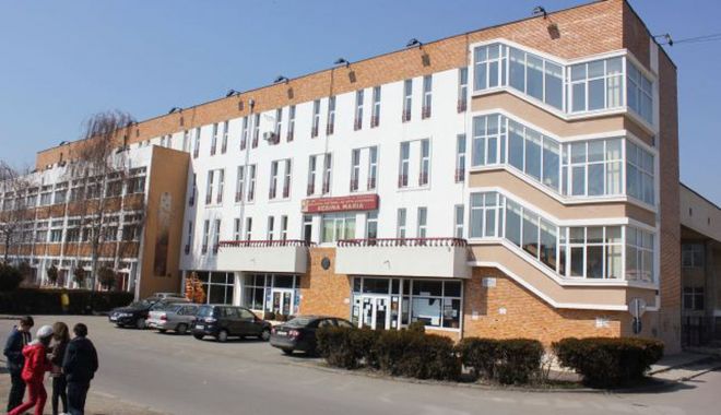 Competiţie inedită la Colegiul Național de Arte „Regina Maria” - competitieinedita-1611333527.jpg
