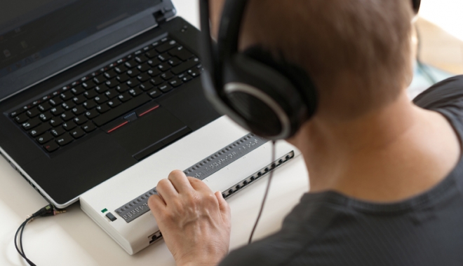 Ai un calculator vechi?  Donează-l unei persoane nevăzătoare! - computernevazatori-1476722157.jpg