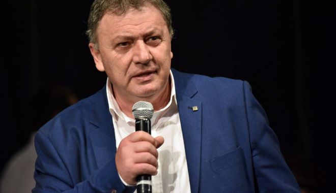 Comunitatea Elenă „Elpis” îi cinsteşte pe eroii căzuţi în luptele de eliberare - comunitateaelena1-1616523193.jpg