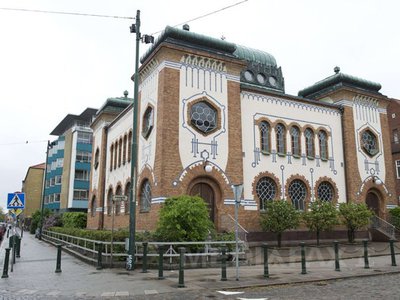 Comunitatea evreiască din Suedia, amenințată după atentatele din Franța - comunitateaevreiascaamenintata-1421344719.jpg