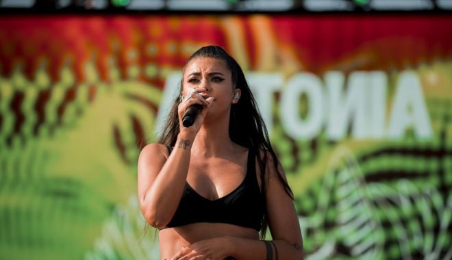 Antonia cântă în staţiunea Mamaia - concertantonia-1628086501.jpg