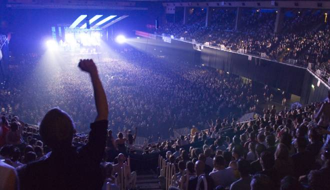 Concert al unei trupe legendare, în România - concertcrowd02-1424519238.jpg