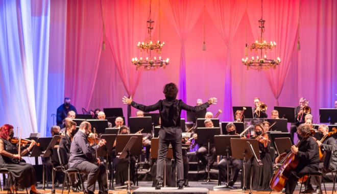 Concert simfonic, în penultima seară a Festivalului Internațional al Muzicii și Dansului - concertsimfonic5-1638440220.jpg