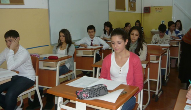Ei sunt câștigătorii concursului GRATUIT 