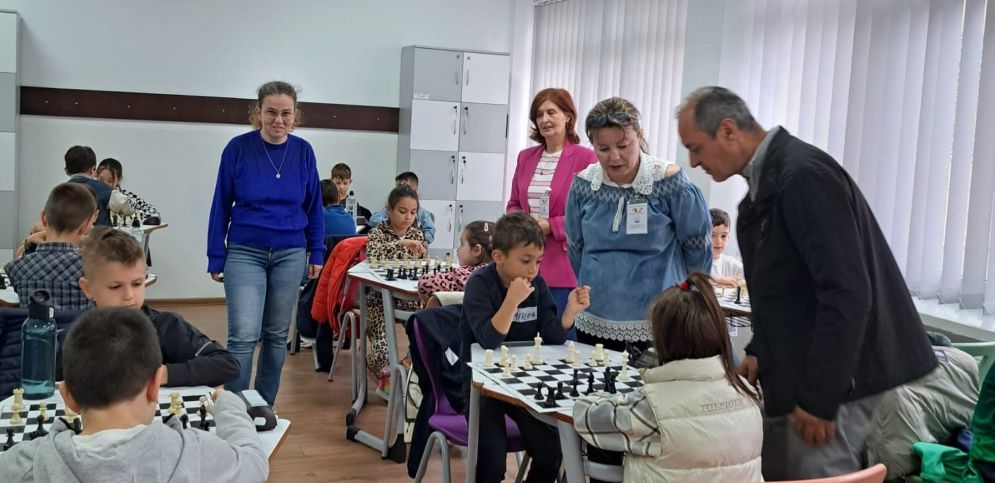 Școala nr. 12, gazda celei de-a XI-a ediții a proiectului ”Șahul ca o poveste” - concurs-sah-1747156447.jpg