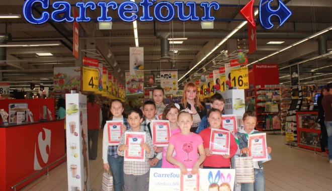 Carrefour a premiat, de Iepuraș, pe cei mai talentați elevi la desen, din Constanța - concursdesenecarrefour1-1366906843.jpg