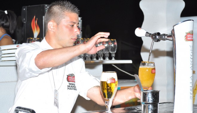 O femeie reprezintă România  la Stella Artois World Draught Masters 2011 - concursstela50-1313937301.jpg