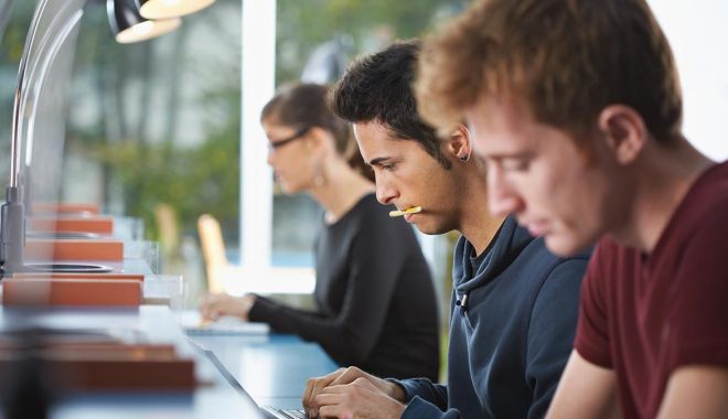 Concurs de informatică, la Universitatea 