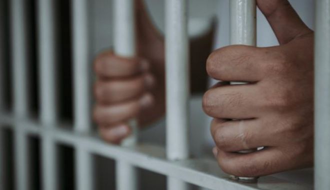 Închisoare pentru un scandalagiu notoriu din Năvodari - condamnare-1610888771.jpg