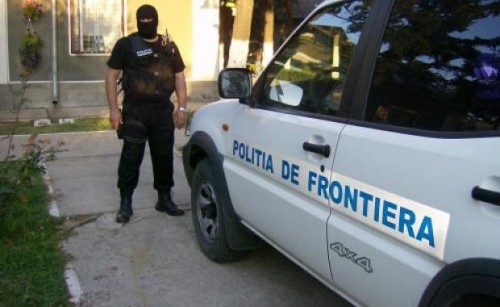 Microbuz furat din Spania, descoperit la Negru Vodă - conduceaunaudia4debulgariacucert-1348083999.jpg