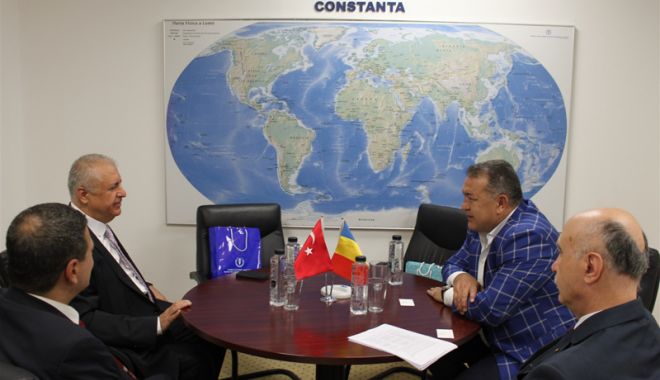Conducerea CCINA a primit vizita noului consul general al Republicii Turcia la Constanța - conducereaccina4-1538756768.jpg