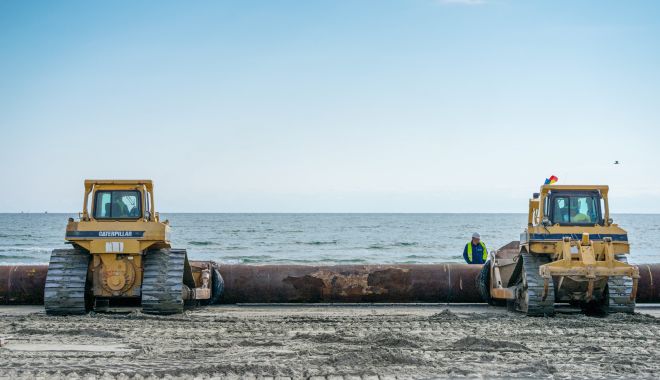 Conducta de înnisipare a plajei din Eforie, pregătită în staţiunea Mamaia - conductadeinnisipare1-1649688997.jpg