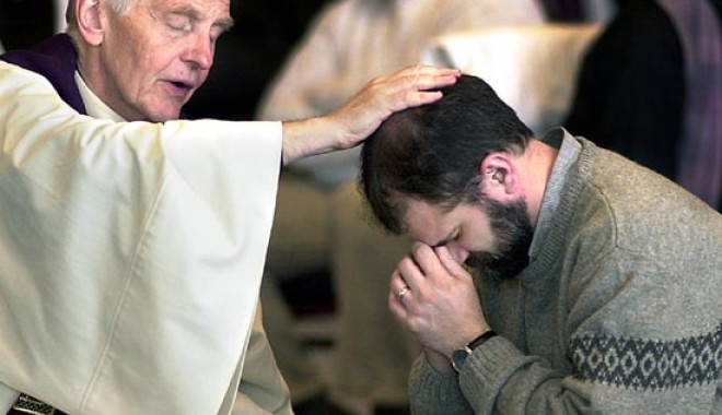 Un preot pleacă din parohie - confession3-1317937154.jpg