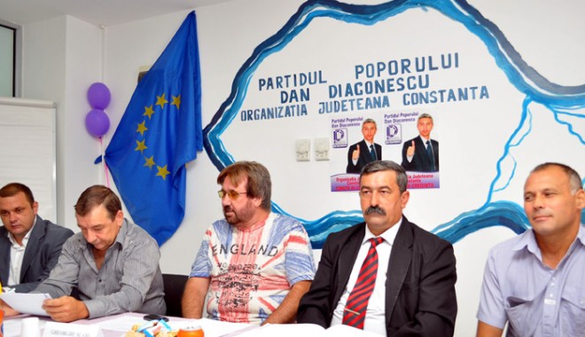 Partidul Poporului și-a găsit candidați pentru primăriile din Agigea și Tuzla - confpartidulpoporului4-1314721373.jpg