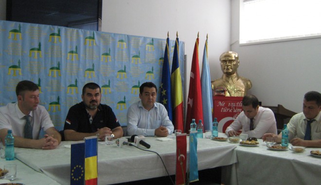 Gelil Eserghep sprijină înfrățirea orașului Constanța cu Yalta - confpresaudttmr1-1340651677.jpg