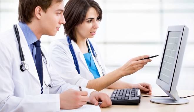 Cel mai mare eveniment dedicat medicilor - congresati-1431436668.jpg
