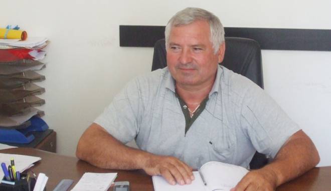 Consilierii din Saligny, convocați la ședință de primarul Ion Beiu - consilieriidinsalignyconvocatide-1438176738.jpg