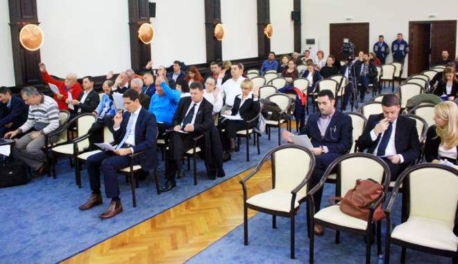 Ședință de Consiliu Local. Ce decizii trebuie să ia aleșii constănțeni - consilieriilocali251449413165-1450442070.jpg