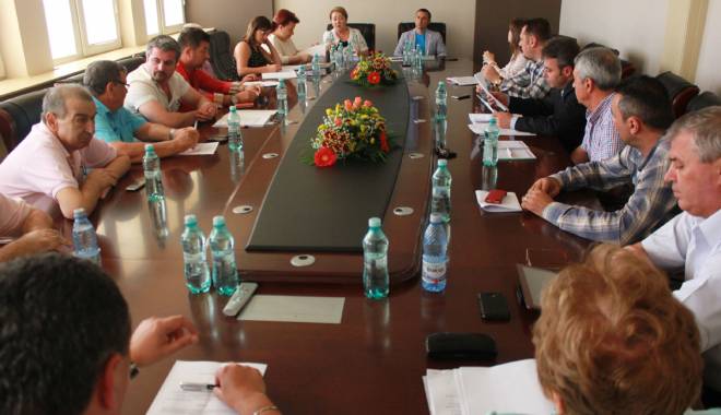 Consilierii locali  din Mangalia,  convocați la ședință - consilieriilocalidinmangalia15-1422465197.jpg