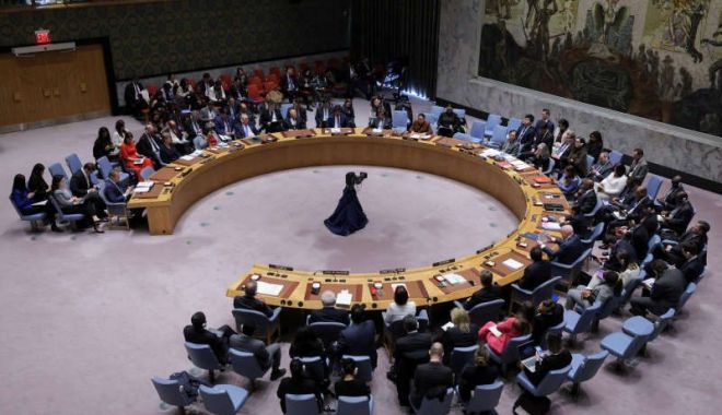 Consiliul de Securitate al ONU a adoptat prima sa rezoluţie pentru o "încetare imediată a focului" în Gaza