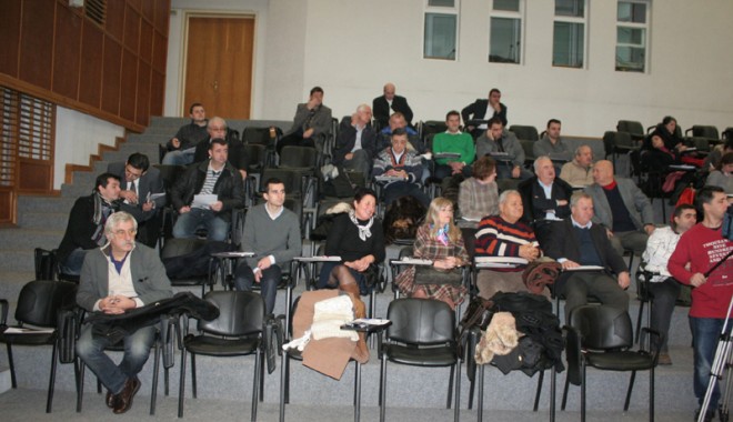Consiliul Județean are doi membri noi: Silaghi și Țuțuianu - consiliuljudetean2-1356037967.jpg