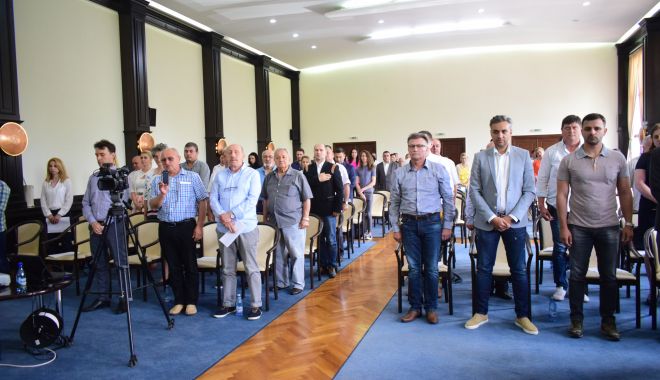 Consilierii județeni, reuniți în ultima ședință a anului 2019 - consiliuljudeteansedinta13-1576238614.jpg