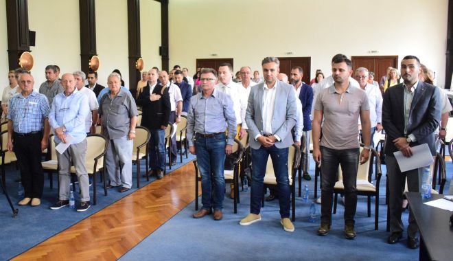 Consilierii județeni, convocați în ședință ordinară. Ce proiecte se votează - consiliuljudeteansedinta9-1572204532.jpg