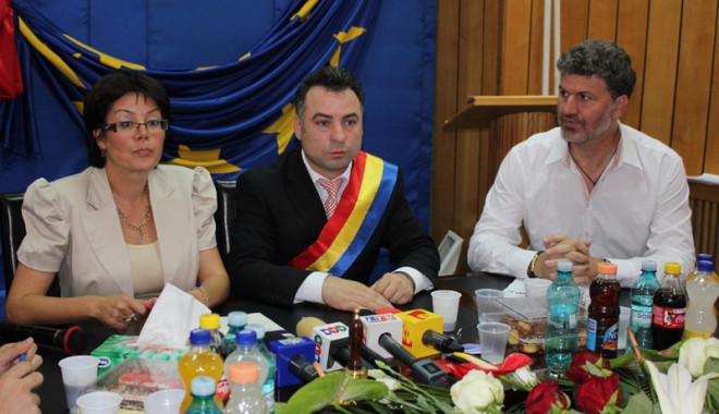 Nicolae Matei a depus jurământul de primar: 