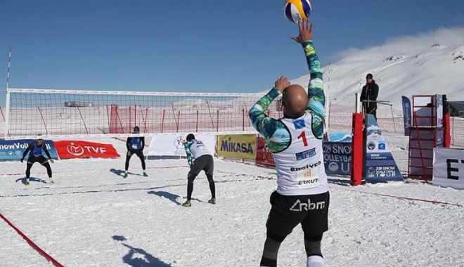 Constanța a triumfat la prima ediție a Campionatului Național de volei pe zăpadă - constanta-1582578923.jpg