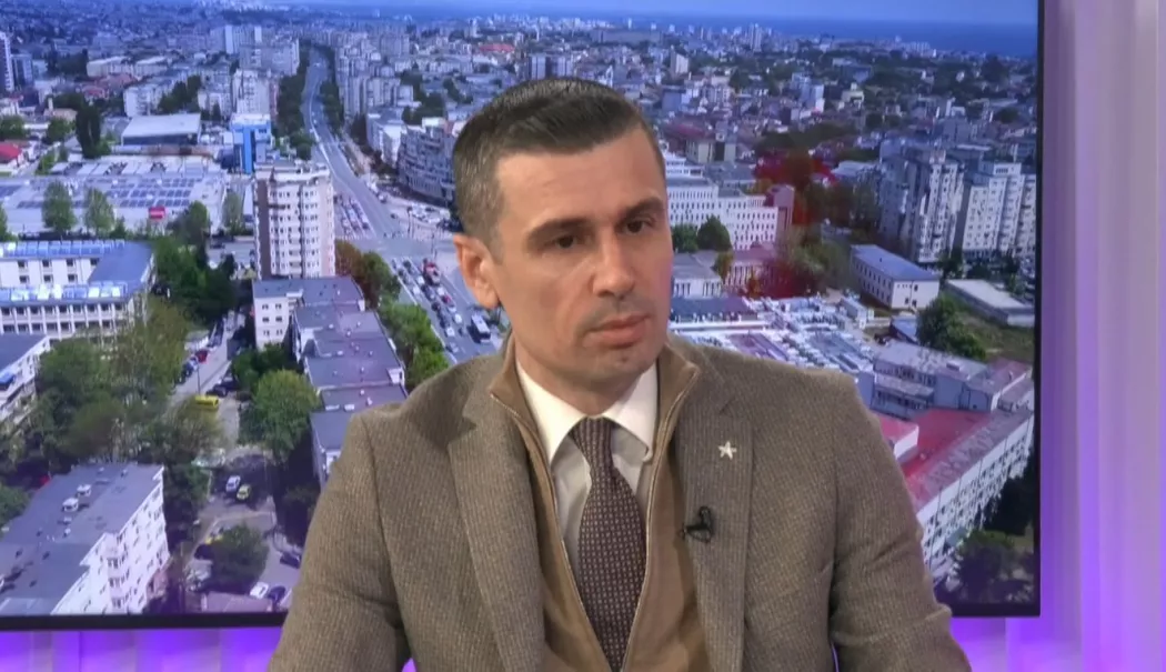 “Constanța Vorbește” – Tinerii, la limită: droguri, violență și capcanele internetului - constanta-vorbeste-1770223082.webp