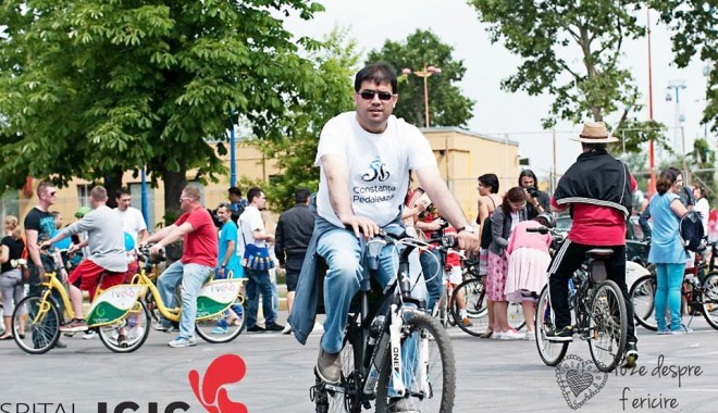 Constanța pedalează, sâmbătă,  pentru sănătate - constantapedaleaza-1396968128.jpg