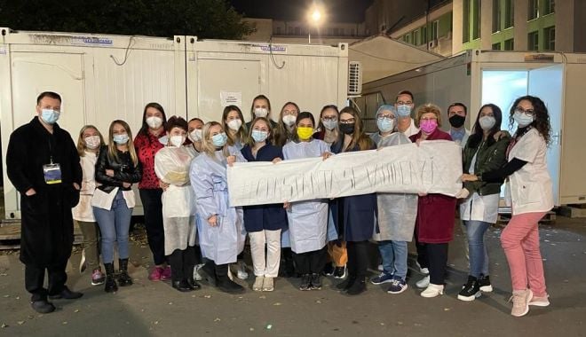 Constanța se vaccinează! Aproape 8000 de oameni, vaccinaţi weekendul trecut - constantasevaccineaza-1635167534.jpg