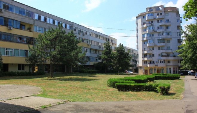 Constanța și politica spațiilor verzi: Nu e adevărat ceea ce vezi! - constantaspatiuverde-1467726471.jpg