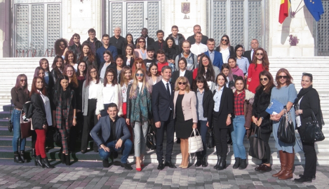 PSD Constanța mizează pe studenții de la Științe Politice de la 