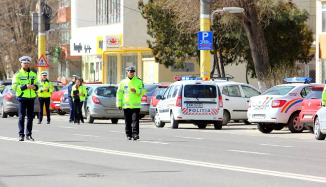 Șase kilograme de aur  fără documente, confiscate de la un constănțean - constanteanbijuterii-1455731134.jpg