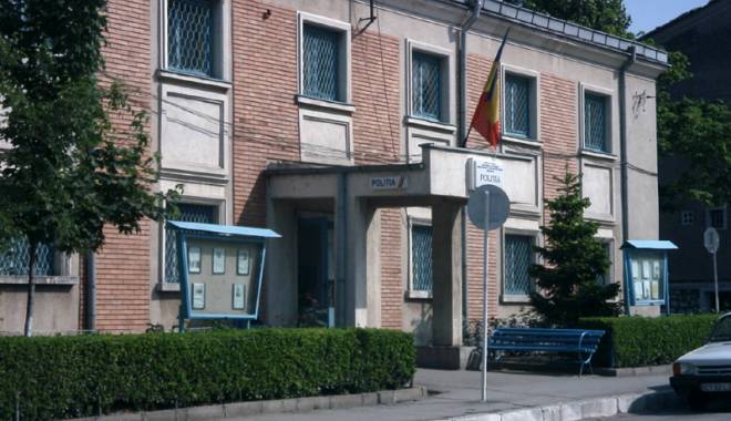 Constănțeancă jefuită de concubin. Bărbatul a plecat  cu aurul din casă - constanteancajefuita-1424282261.jpg