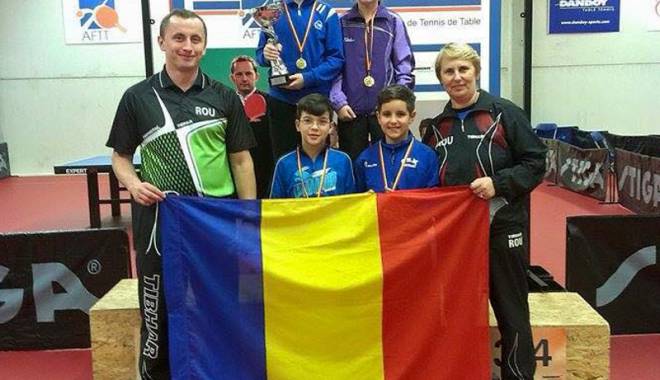 O sportivă de la CS Farul, aur la Top 16 - constanteancatenisdemasacadeti-1445886042.jpg