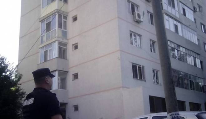 A vrut să se arunce de la etajul zece dar  a fost salvat la timp de șeful ISU Dobrogea - constanteanconvins2-1436982118.jpg
