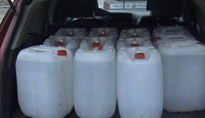 Constănțean prins cu 300 litri de alcool în mașină - constanteanprins-1393841447.jpg