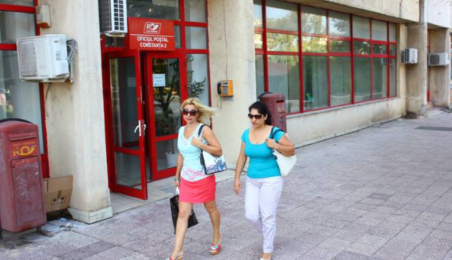Constănțenii ar putea  să-și plătească ratele  la bancă prin… poștă - constanteniiarputea-1441639973.jpg