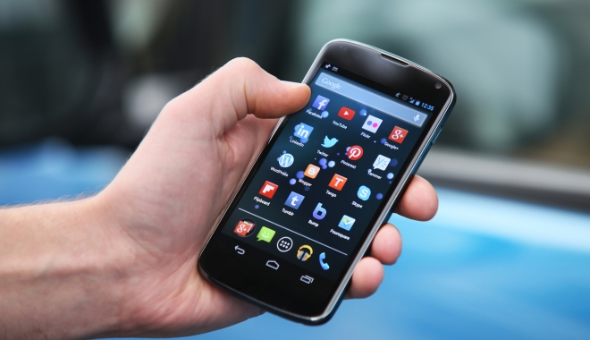 Constănțenii vor putea plăti cumpărăturile de pe smartphone - constanteniivorputeaplati-1459929273.jpg