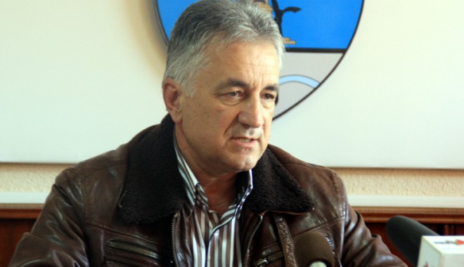 Primarul Tulcei, Constantin Hogea, nu poate justifica peste 77.000 de euro - constantinhogeaprimartulcea-1352219738.jpg