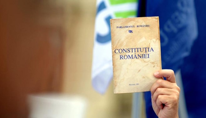 Constituția lui Crin, măcelărită de Comisia  de la Veneția. Ce prevederi vor fi schimbate - constitutialuicrin-1390746333.jpg