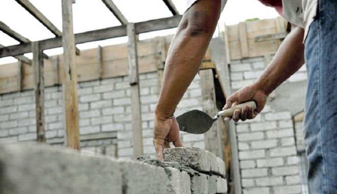 Mini-cartier de locuințe, construit la voia întâmplării: 