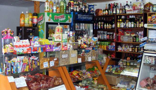 Consumul de alimente și carburanți a relansat comerțul - consumulalimentele-1433437163.jpg