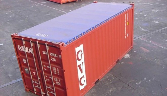 Oglinzi și jucării contrafăcute în valoare de 17.000 euro, reținute de vameșii constănțeni - container-1334219062.jpg