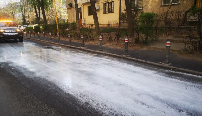 Continuă acțiunile de dezinfecție în cartierele Constanței - continuadezinfectia-1587557640.jpg